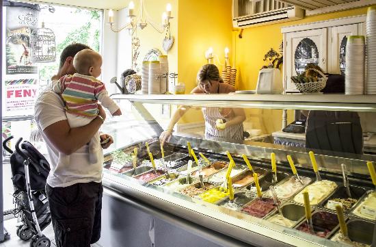 levendula-kezmuves-fagylaltozo